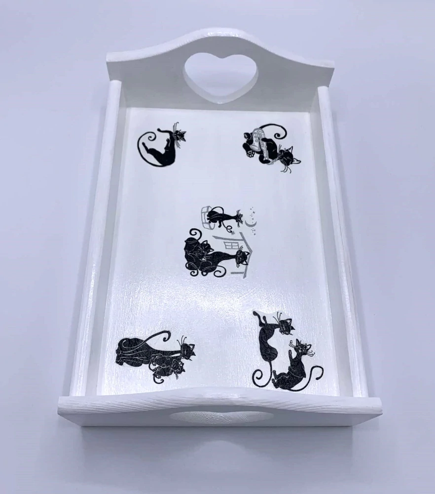 Podnos s vykrojeným srdcem Kočičí Svět 30 x 20 cm