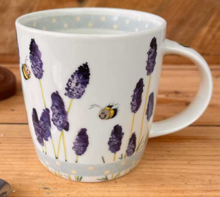 Porcelánový hrnek Lavender bees, Alex Clark 400ml