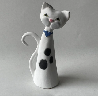KERAMICKÁ KOČKA - BÍLÁ S FLÍČKY 21 CM