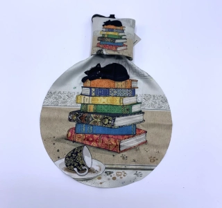 Čistící ubrousek  BUG ART Kočka na knihách